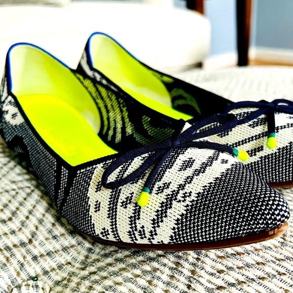 Rothy's Shoes - Rothy’s Navy and Lime green point. Size 10.